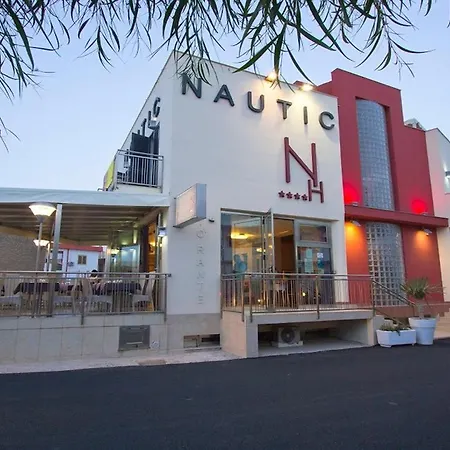 Nautic Отель